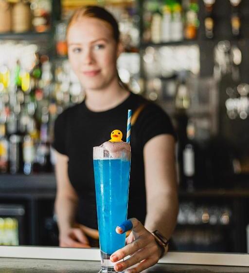 ホテル The Albert