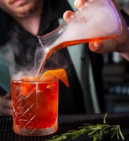 ホテル The Albert