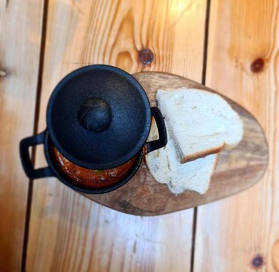 ホテル The Albert