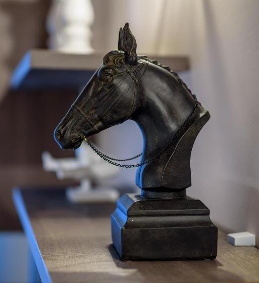 Marie Claire Apartments & Spa