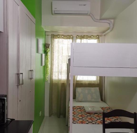 Oyo 433 Pbyy At Green Residences Condotel