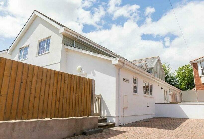 渡假胜地  Oakcliff Cottages