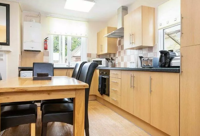 リゾートホテル Oakcliff Cottages