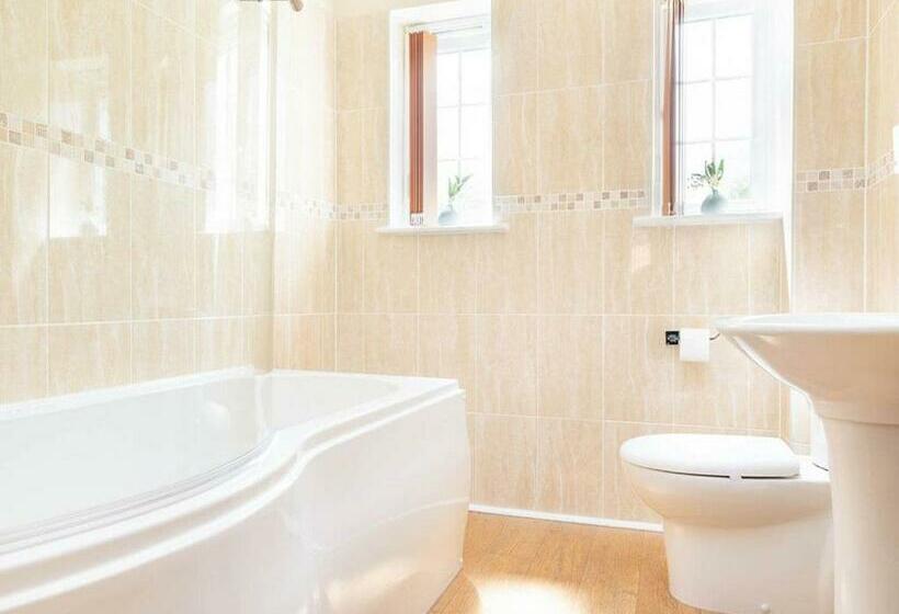 渡假胜地  Oakcliff Cottages