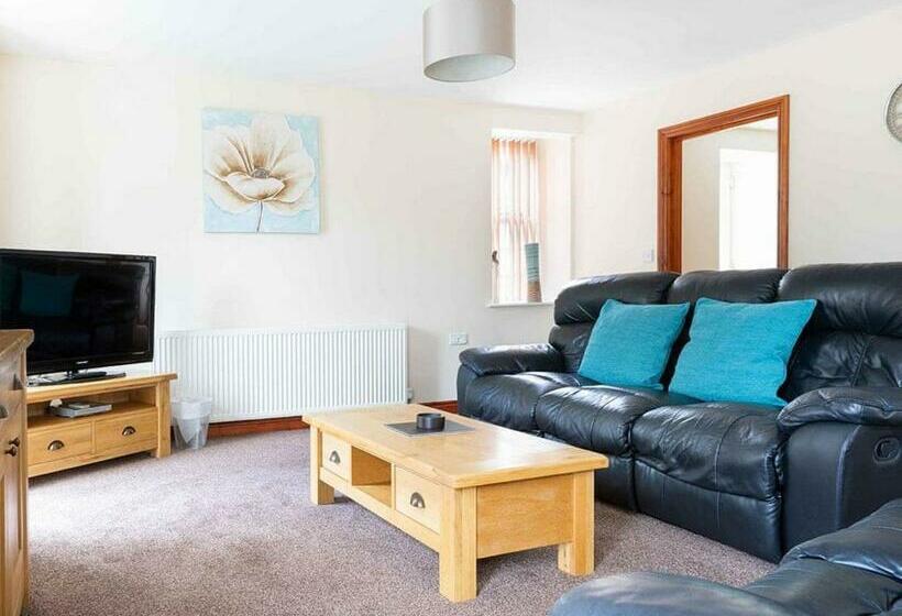 渡假胜地  Oakcliff Cottages