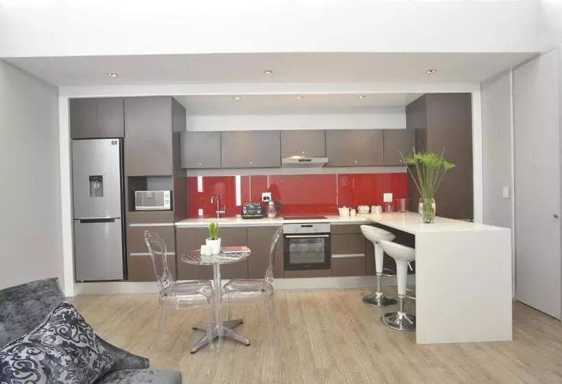 Urban Oasis Apartments At Paragon