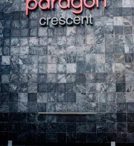 Urban Oasis Apartments At Paragon