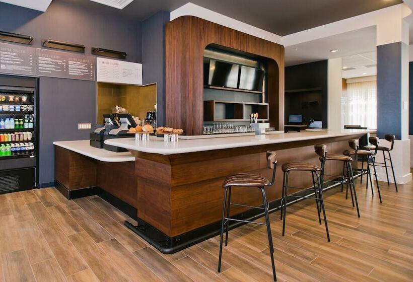 فندق Courtyard By Marriott Rapid City