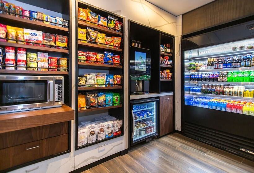 فندق Courtyard By Marriott Rapid City