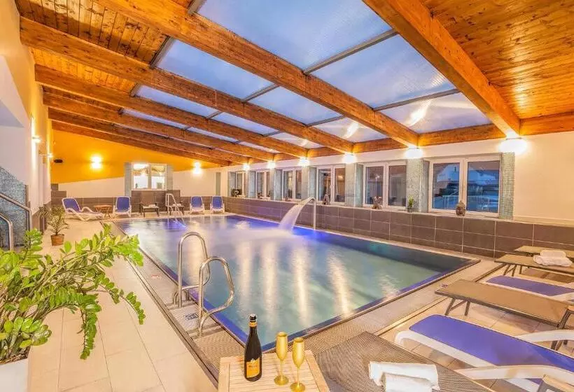 Hotelli Wellness & Restaurant U Fandy