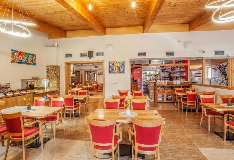 בית מלון כפרי Wellness & Restaurant U Fandy