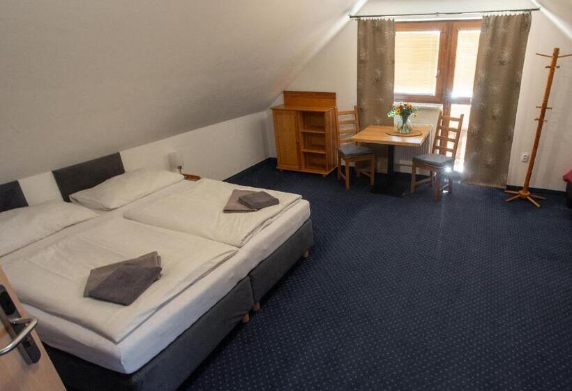 בית מלון כפרי Wellness & Restaurant U Fandy