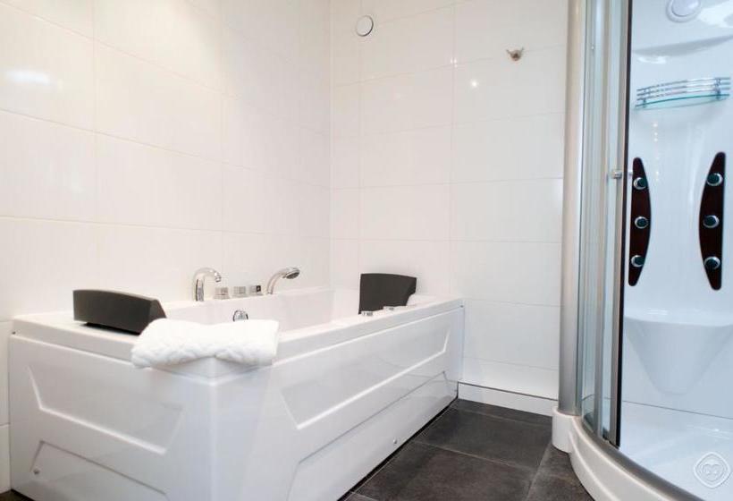 ベッドアンドブレックファースト Lijnbaan Canal View Apartment