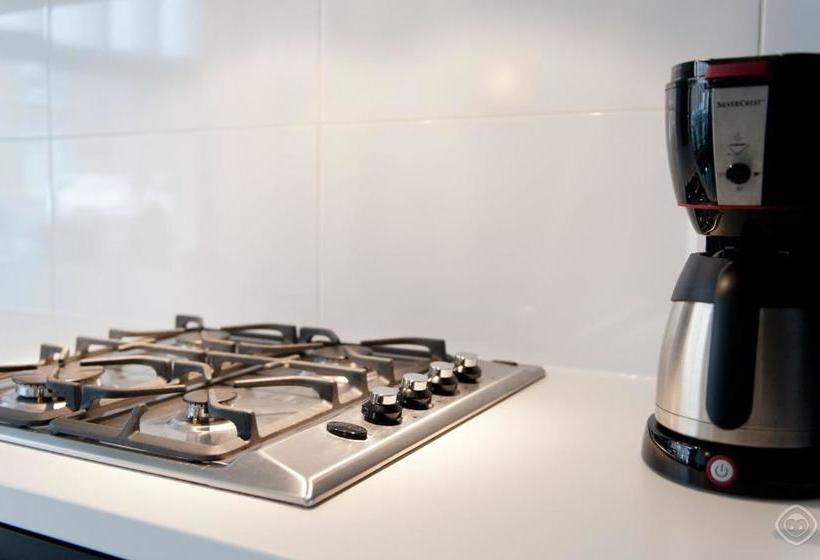 ベッドアンドブレックファースト Lijnbaan Canal View Apartment