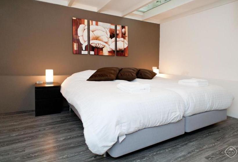 ベッドアンドブレックファースト Lijnbaan Canal View Apartment