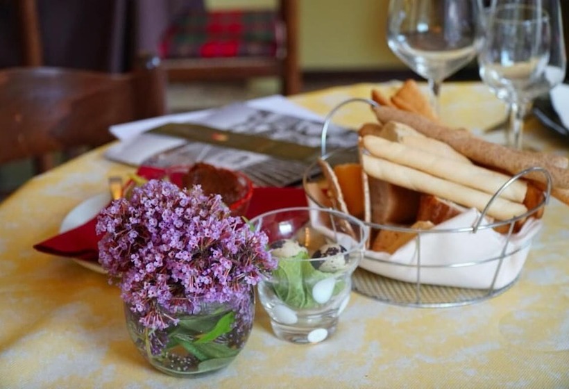 בית מלון כפרי Albergo Centrale