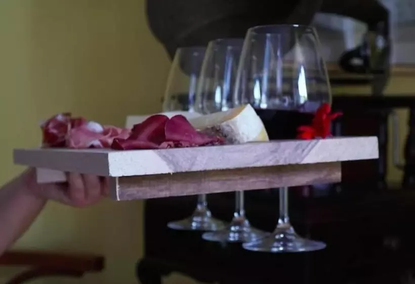 בית מלון כפרי Albergo Centrale