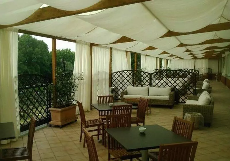 Best Quality Hotel La Darsena