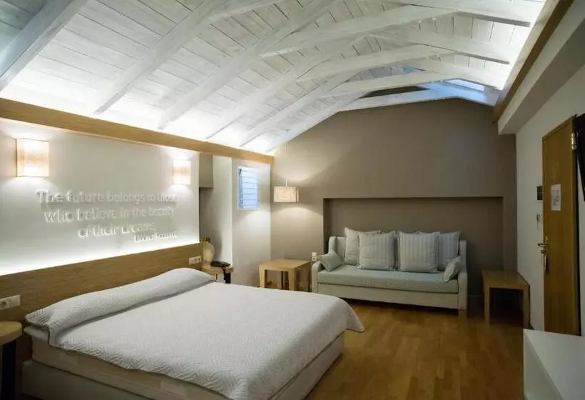 Отель Byzantino