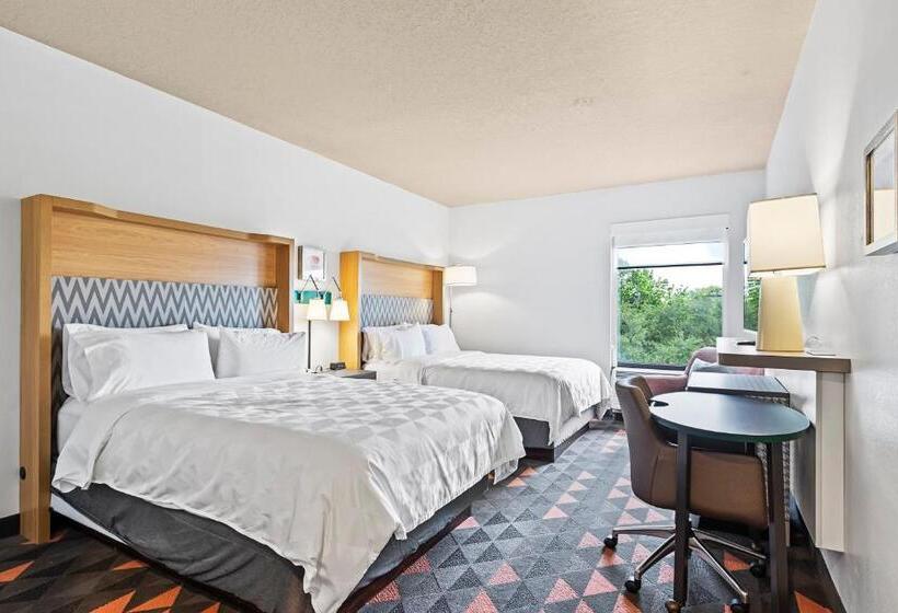 فندق Holiday Inn   St. Petersburg West, An Ihg