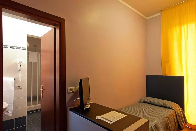 هتل Leonardo Da Vinci