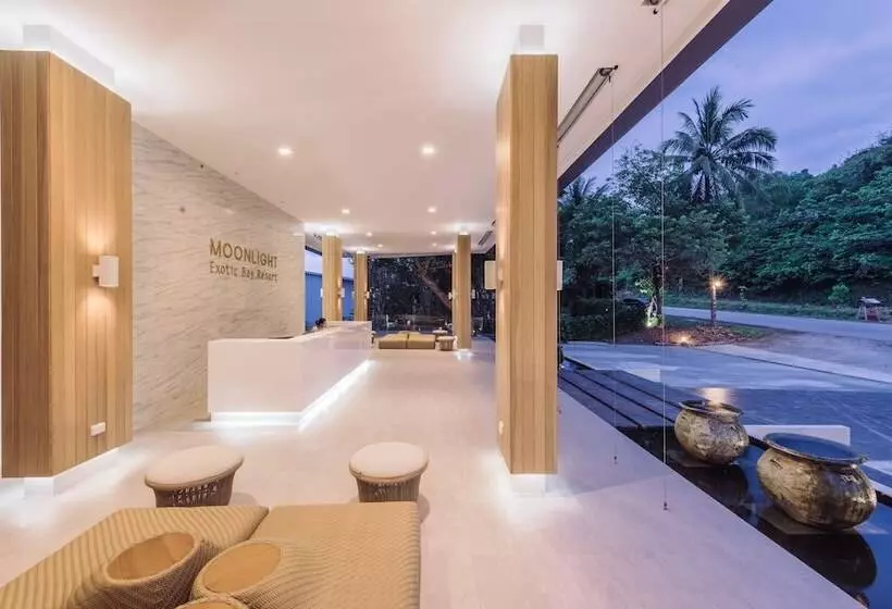 Отель Moonlight Bay Resort