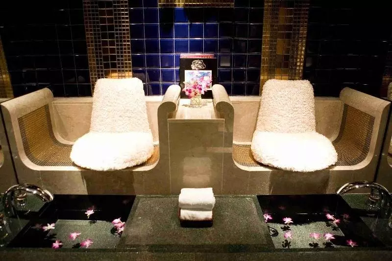 호텔 Okinawa Kariyushi Beach Resort Ocean Spa