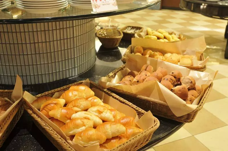 호텔 Okinawa Kariyushi Beach Resort Ocean Spa