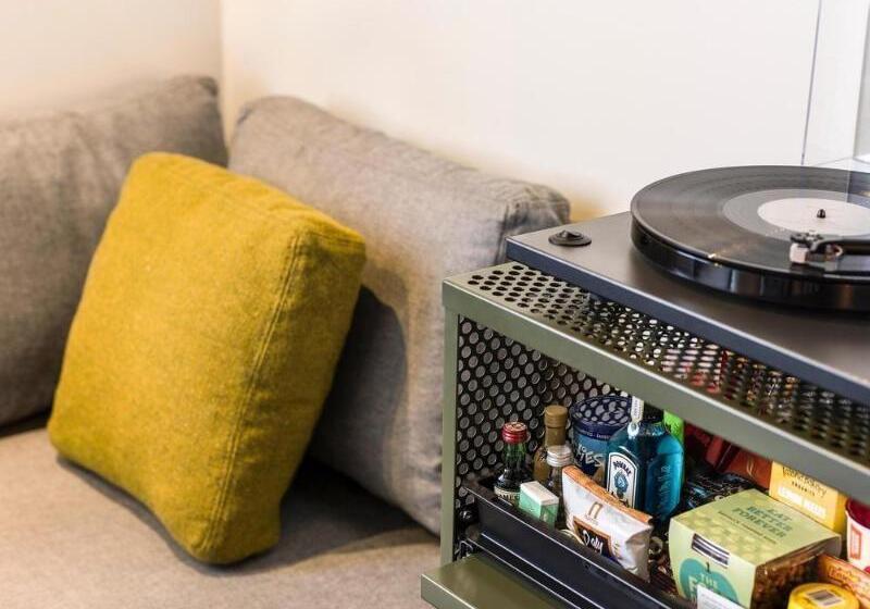 هتل One Hundred Shoreditch