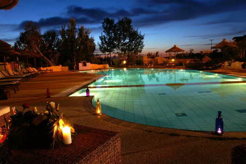 Отель Petrino Eco Village