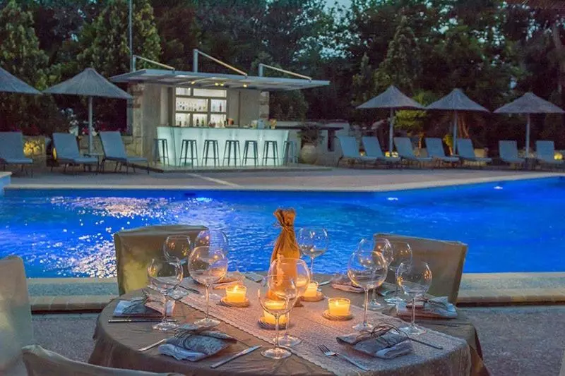 Отель Petrino Eco Village