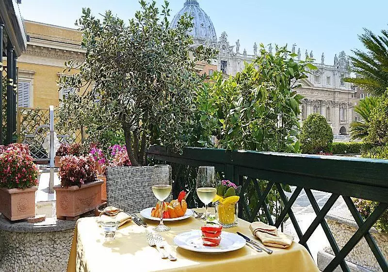 هتل Residenza Paolo Vi