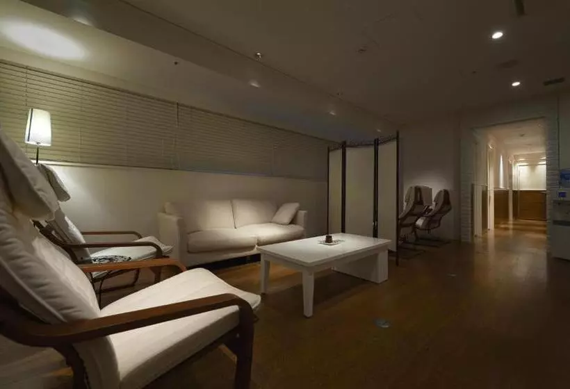 בית מלון כפרי Sunroute Plaza Shinjuku