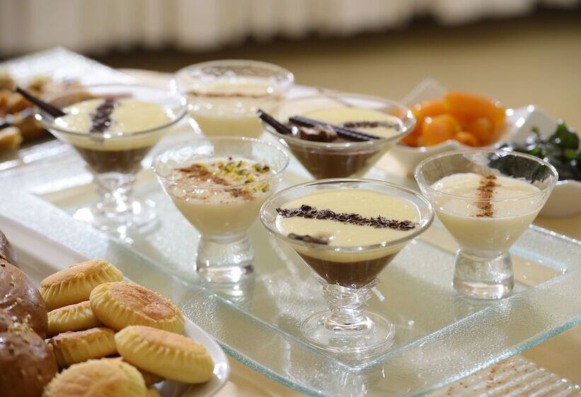 هتل Tamarix Del Mar Suites