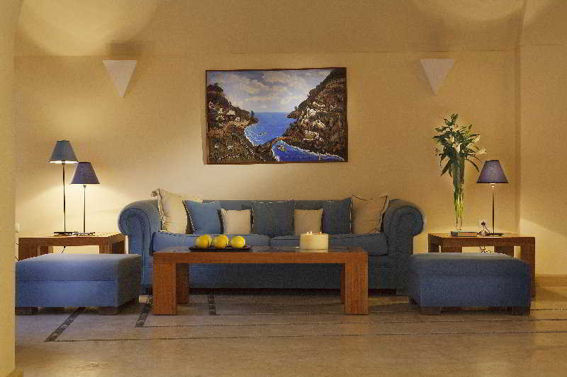 هتل Tamarix Del Mar Suites