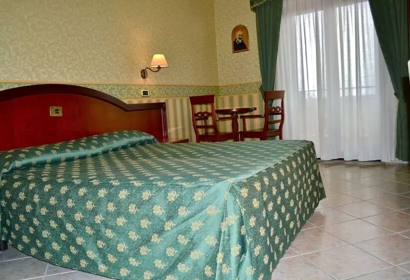 Отель Valle Rossa