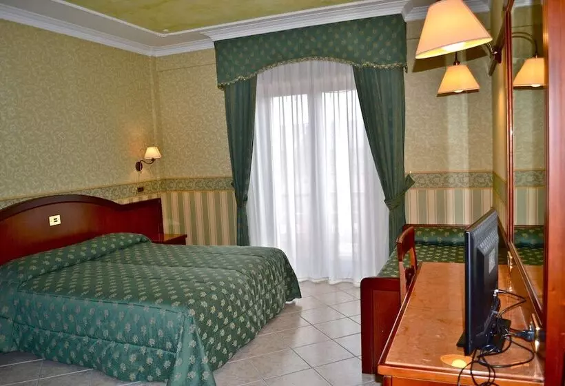 Отель Valle Rossa