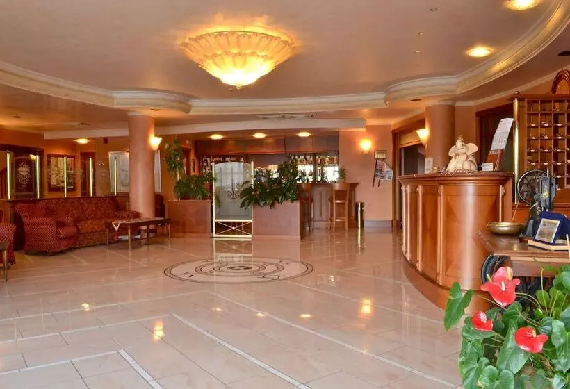 Отель Valle Rossa