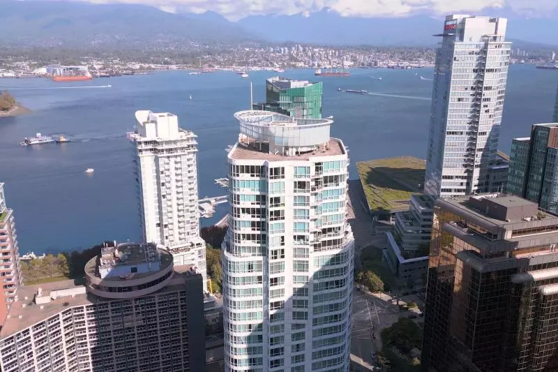 Отель Vancouver Marriott Pinnacle Downtown