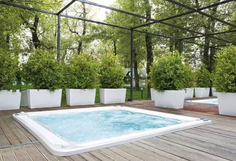 Nastro Azzurro Resort