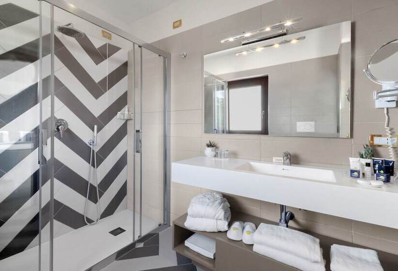 Nastro Azzurro Resort