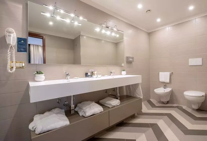 Nastro Azzurro Resort