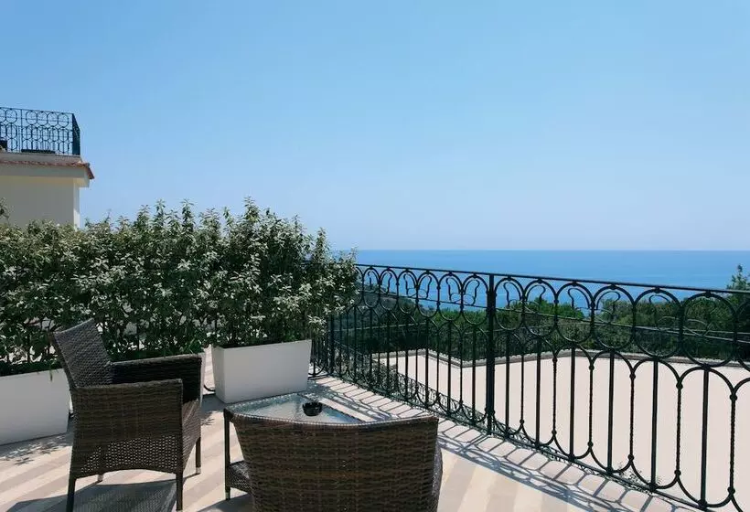 Nastro Azzurro Resort