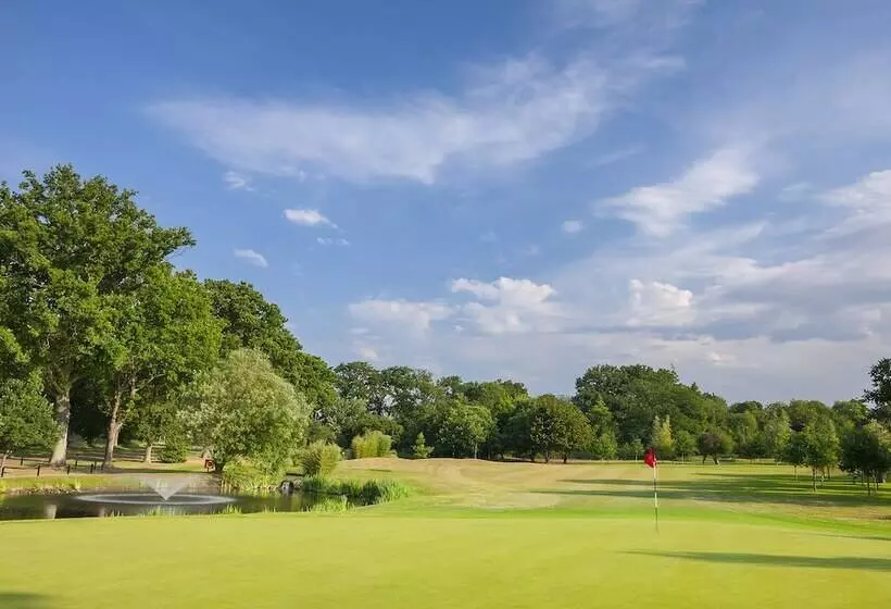 Sprowston Manor Hotel, Golf & Country Club