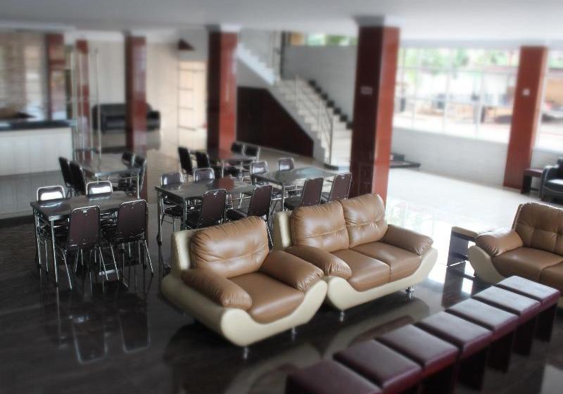 בית מלון כפרי 88  Atjeh