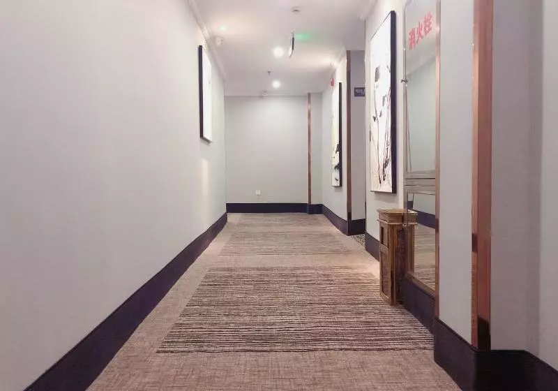 Hotelli Greentree Inn Maanshan Hunan West Road Gold Eagle Express