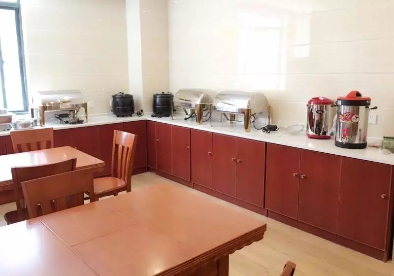 Hotelli Greentree Inn Maanshan Hunan West Road Gold Eagle Express