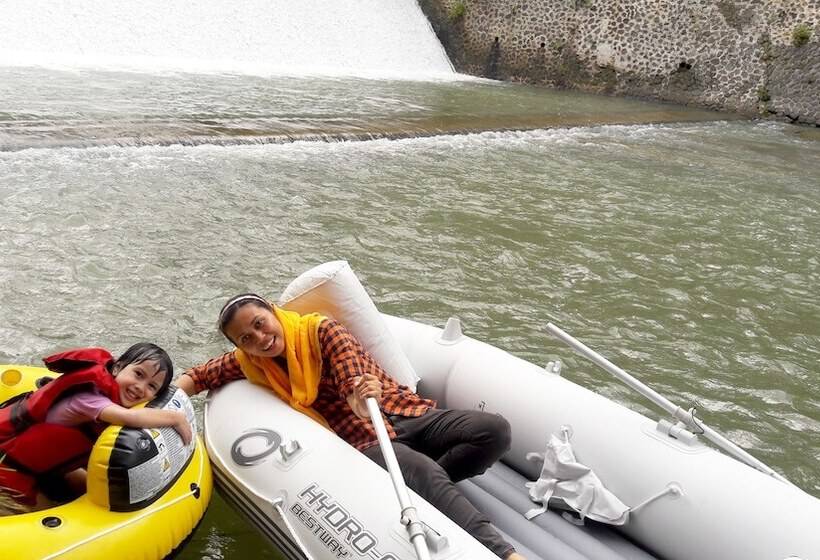 Hotel Hau Eco Lodges Citumang Pangandaran