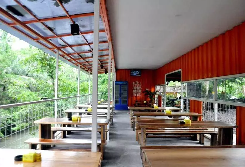 ホテル Hau Eco Lodges Citumang Pangandaran