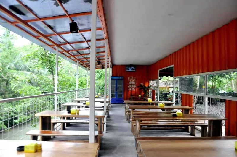 ホテル Hau Eco Lodges Citumang Pangandaran
